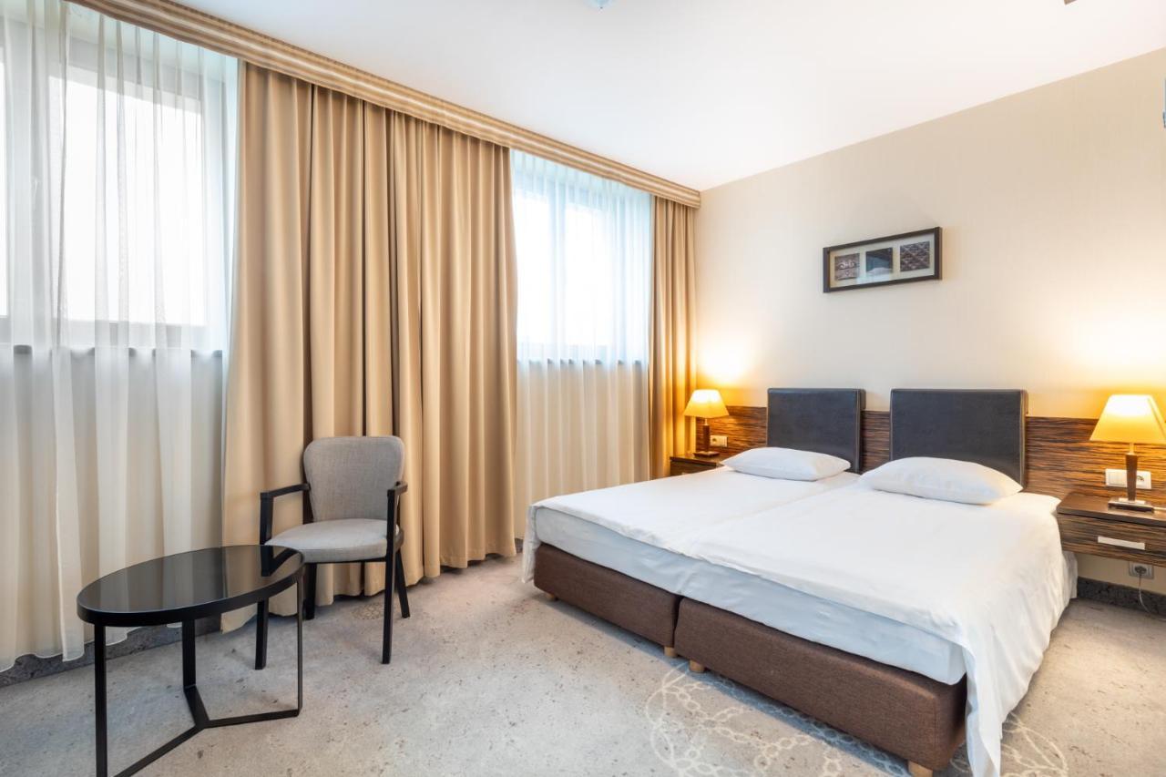 Qubus Hotel Gdansk Ngoại thất bức ảnh