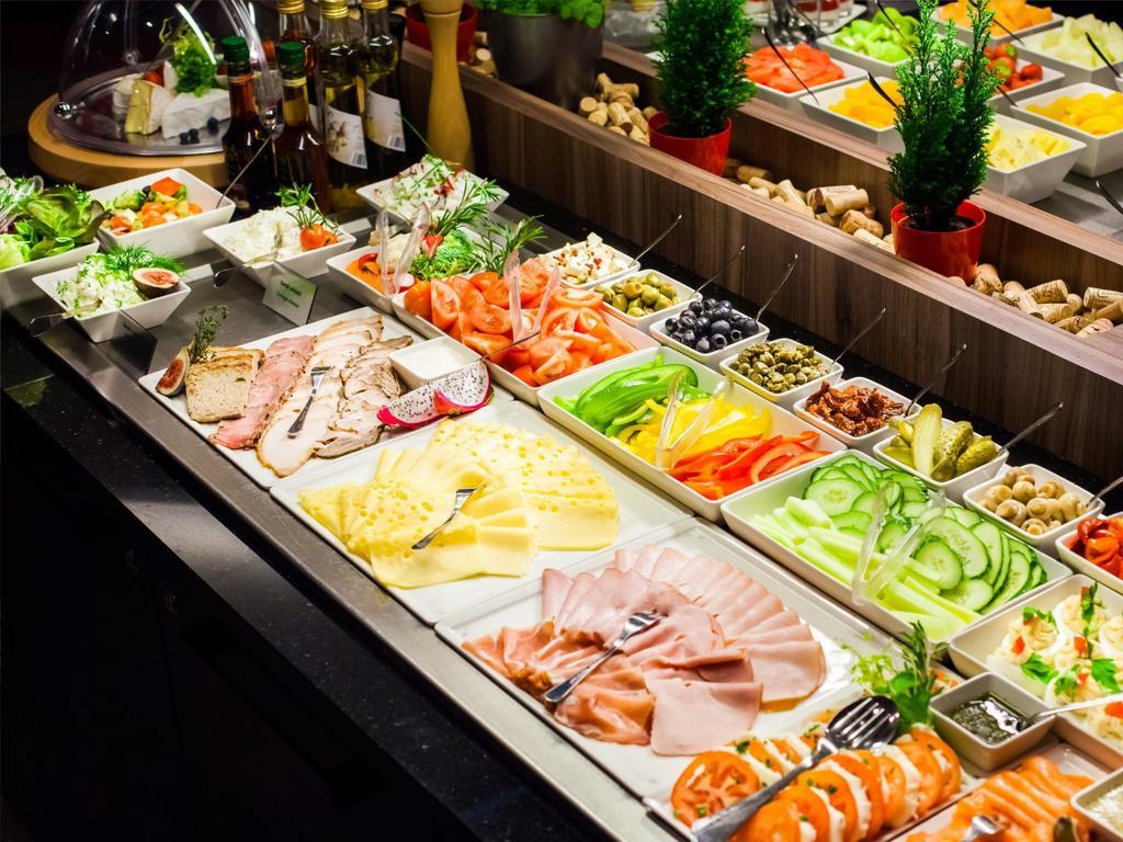 Qubus Hotel Gdansk Ngoại thất bức ảnh